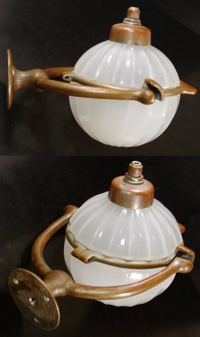 画像3: 1910-20's "ART DECO" Milk Glass Liquid Soap Dispenser