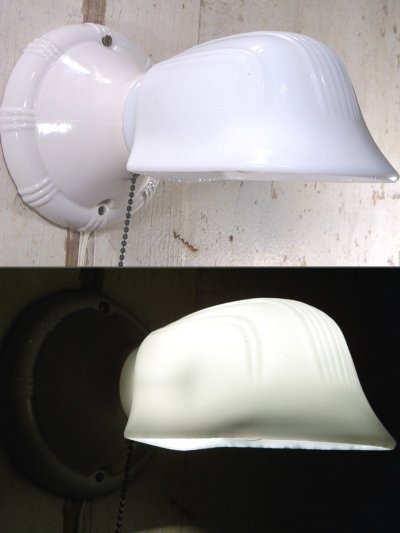 画像1: 1930-40's DECO "Ceramic＆Milk Glass" Bathroom Lamp