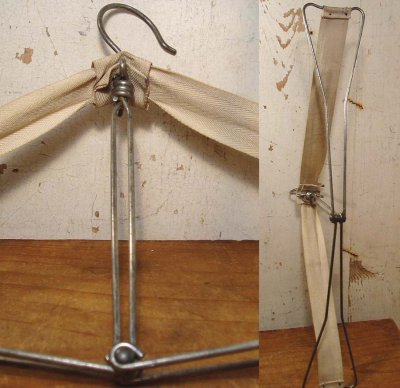 画像1: "Herring Bone" Folding Advertising Hanger 