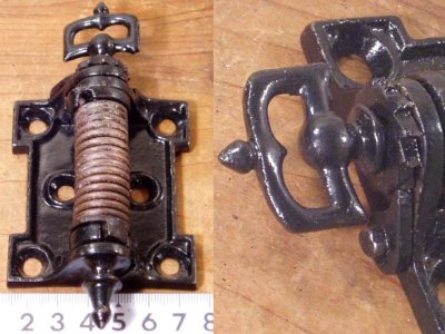 画像1: 1880-1900's Cast Iron "Spring" Screen Door Hinge