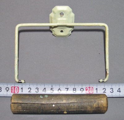 画像2: 1940-50's Country "Rustic" Toilet Paper Holder