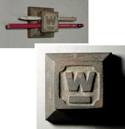 画像1: Cast Iron " W " Pencil Holder ＆ Paper Weight