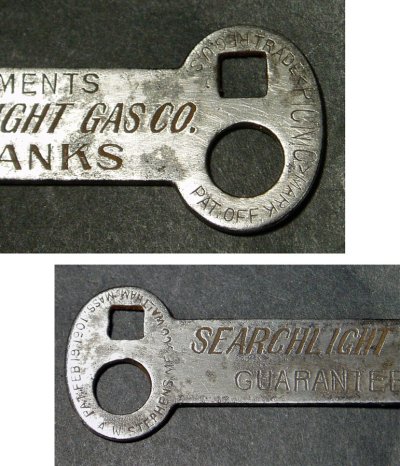 画像2: Early-1900's "THE SEACH LIGHT GAS CO." Key Ring w/Bottle opener