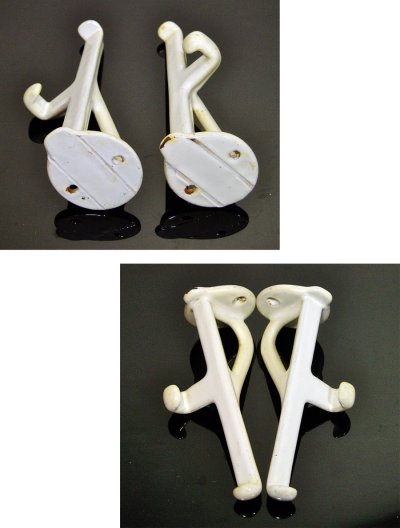 画像2: 1910-30's "Cast-Iron" Bathroom Shelf Brackets