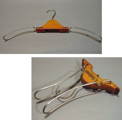 画像1: 1930's "UNION" Wood Folding Hanger 