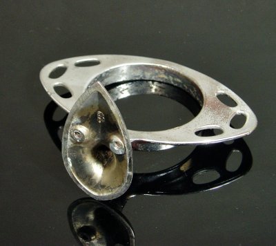 画像2: 1950-60's "Teardrops" Chrome Bathroom Shelf Brackets