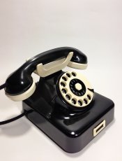 画像2: - 実働品 - German Bakelite Telephone【Black】 (2)