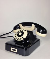 画像2: - 実働品 - German Bakelite Telephone【Black】 (2)