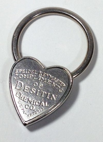 画像1: 1940's " ♡ Heart Shaped" Advertising Key Ring