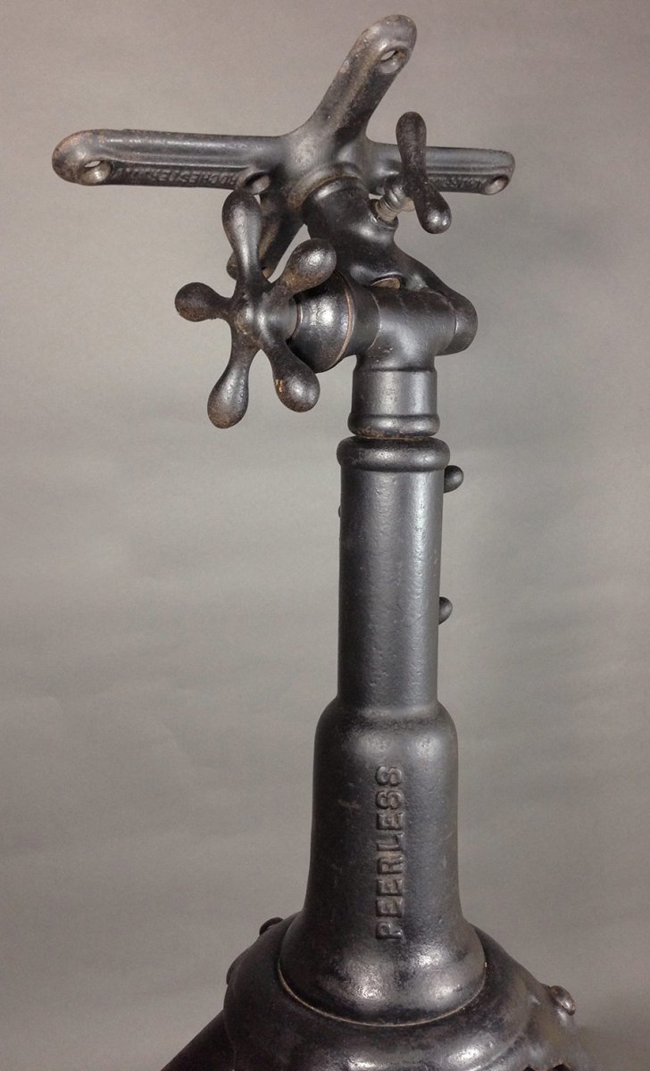 画像4: 1910's "Cast Iron" Adjustable Drafting Table Base (4)