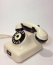 画像2: -実働品-  German Bakelite Telephone (2)