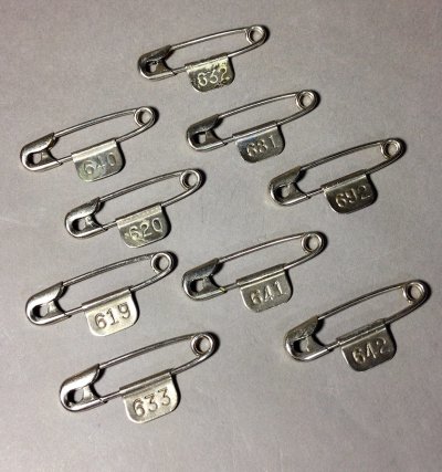 画像1: "Numbered" Laundry Pins【9-set】 