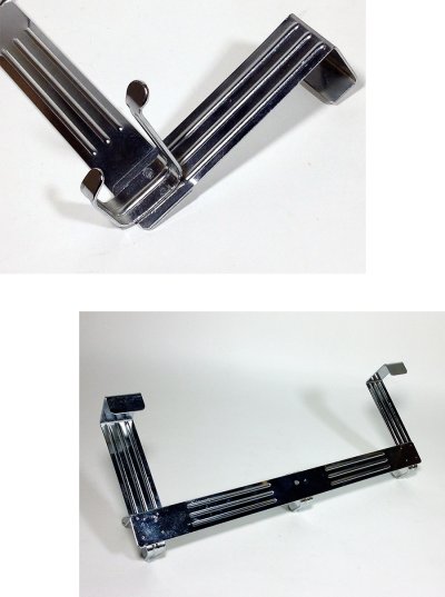 画像2: 1950-60's "Over the Door" Chromed 3 Hook Hanger Rack