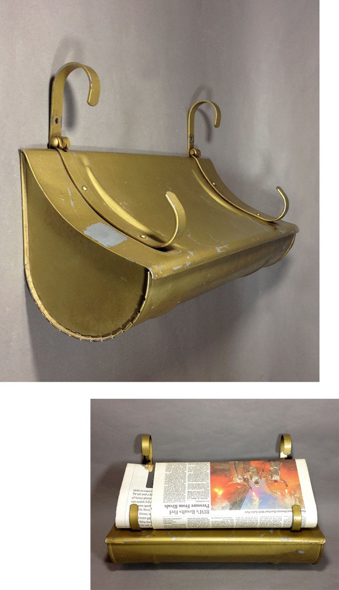 画像1: 1930's "Gold Tone" Steel Mail box (1)