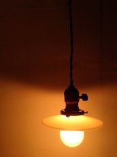 画像2: 1920-40's "MINI" Milk Glass Pendant Lamp (2)