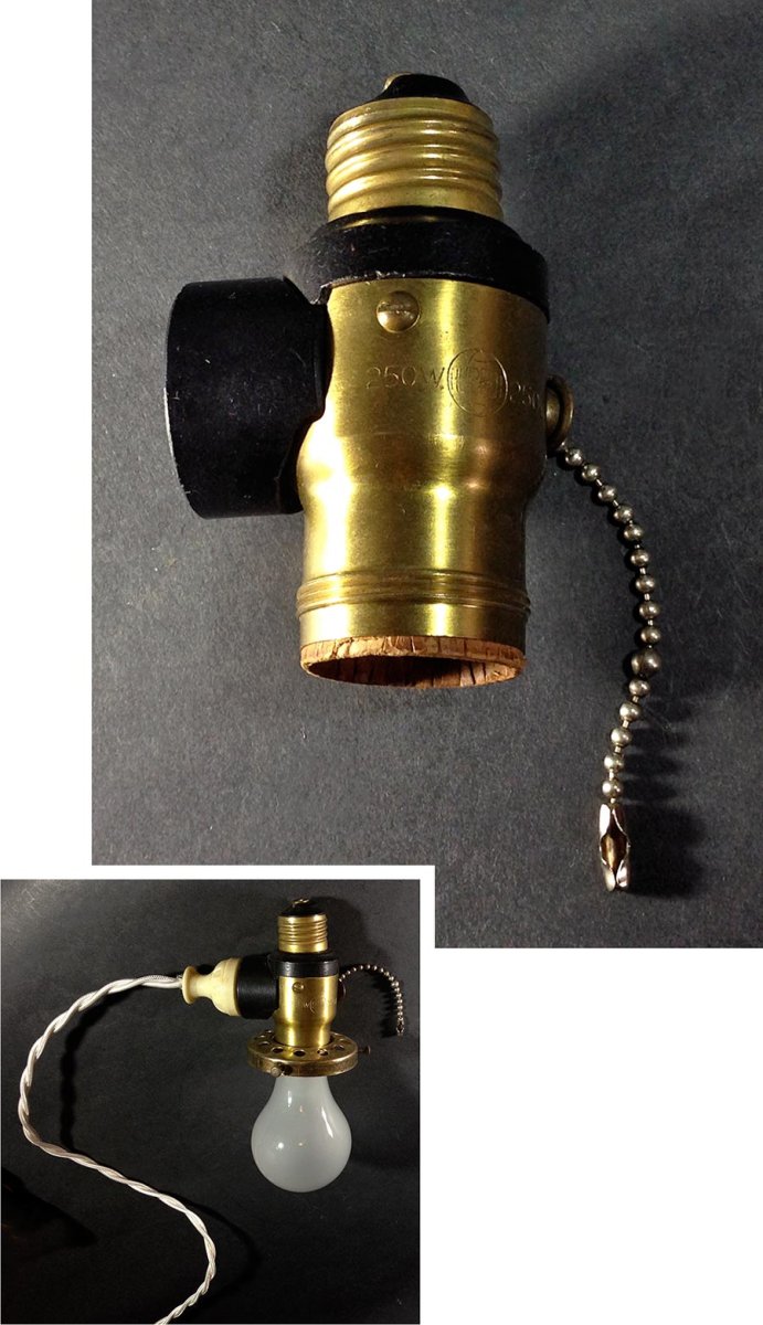 画像1: 1920's【Hubbell】Light Socket Outlet (1)