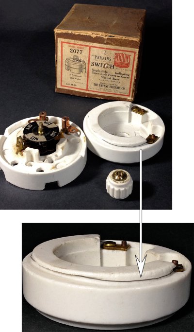 画像2: "特大" 1910-20's Porcelain Turn Switch 【Dead Stock】