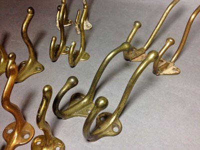 画像2:  Early-1900's Cast Iron "Hat＆Jacket" Hooks【13本set】 