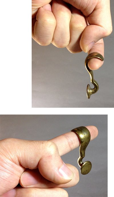 画像3: Early-1900's Picture Rail Moulding Hooks【10個set】