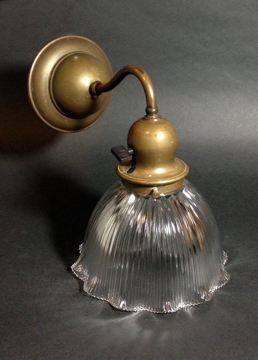 画像1: 1920-30's "Holophane" Brass Sconce (1)