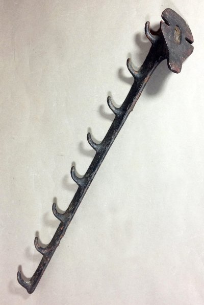 画像1: 1800-Early 1900's "Shabby Iron" Hanger Rack