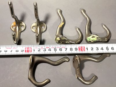 画像3: Early-1900's Cast Iron "Hat＆Jacket" Hook【6-set】