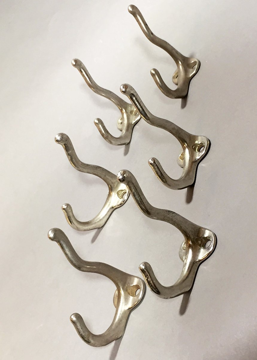 画像1: Early-1900's Cast Iron "Hat＆Jacket" Hook【6-set】 (1)