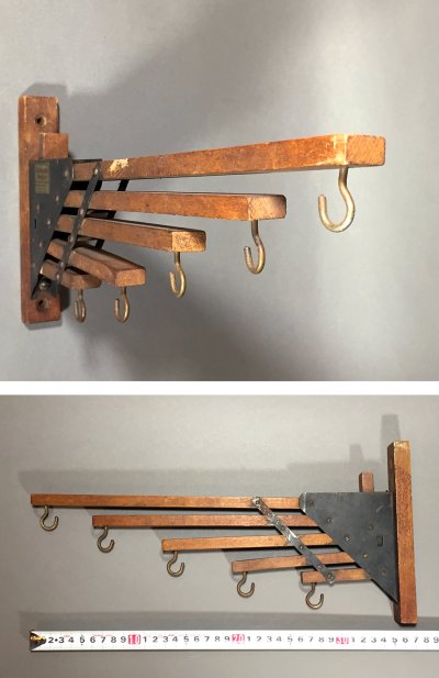 画像2: 1920-30's "Holds more Hanger" Wood＆STEEL Folding Hanger