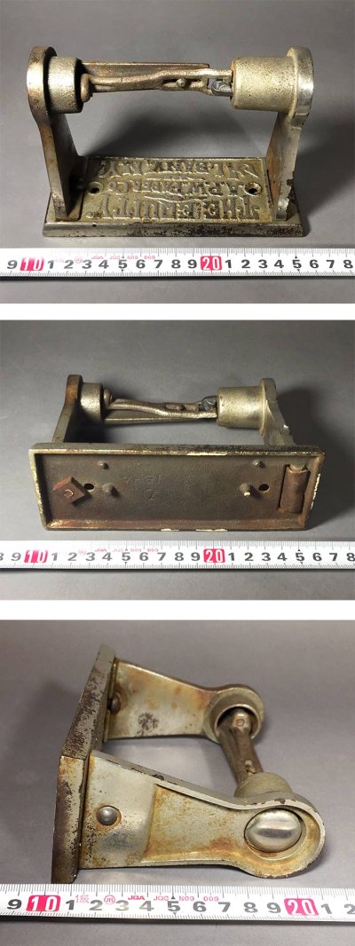 画像2: 1900-1910's "A.P.W PAPER CO. N.Y." Iron Toilet Paper Holder