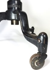 画像19: 1910's "SATELLITE" Adjustable Cast Iron Table (19)