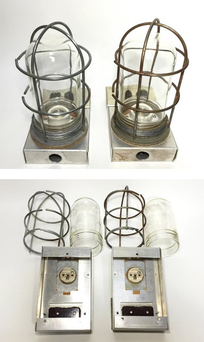 画像2: 1950-80's "Explosion Proof" Light with Electric Outlet【残り1台です】