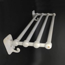 画像1: 1920's Cast-Iron "Train" Bathroom Rack/Shelf (1)