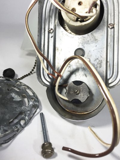 画像2: 1930's Art Deco "Chrome" Bathroom Lamp