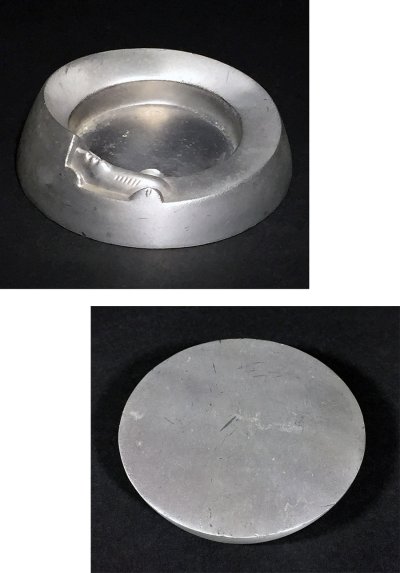 画像1: 1930's British "Racing Car" Cast Metal Ashtray