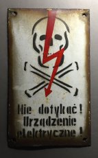 画像1: 1950-60's Enameled "Skull & Crossbone" Sign (1)