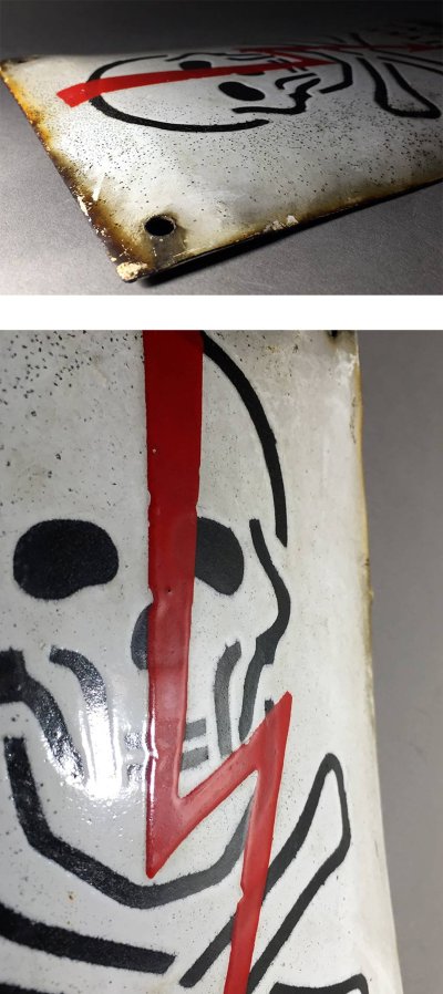 画像1: 1950-60's Enameled "Skull & Crossbone" Sign