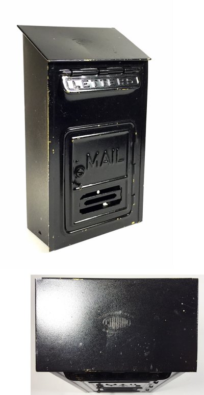 画像1: 1920-30's "CORBIN LOCK CO." Brass Wall Mount Mail Box