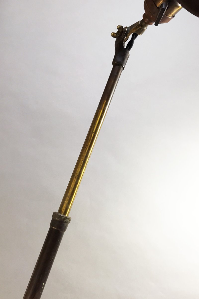 画像11: 1910-20's "O.C.White" Brass Telescopic Desk Lamp (11)