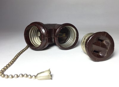 画像2: 1930’s Bakelite Double Socket Splitter + Plug Adapter 