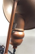 画像15: 1910-20's "LYHNE" Copper-Tone Desk Lamp (15)