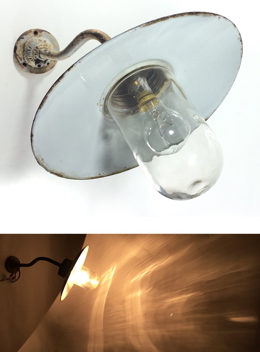 画像2: 1910-30's French Country "Swan Neck" Outside Light (2)