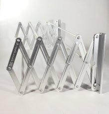 画像1: German Wall Mount "Expandable" Drying Rack  (1)