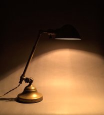 画像2: 1910-20's "O.C.White" Brass Telescopic Desk Lamp (2)