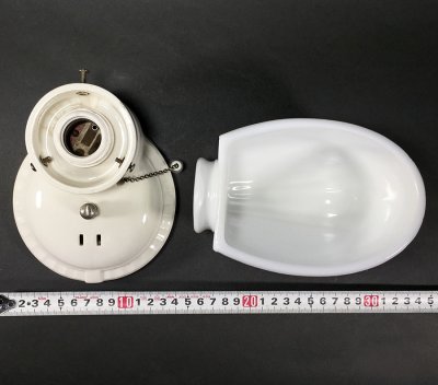 画像2: 1930-40's Art Deco "Porcelain＆Milk Glass" Bathroom Lamp