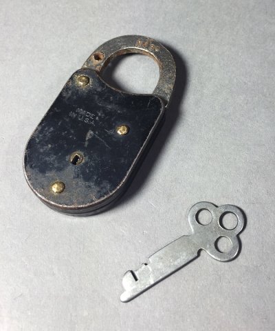 画像1: 1920-30's "CORBIN" Mini-Padlock  w/key