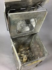 画像6: 1910-20's Steel Folding Candle Lantern (6)