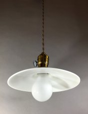 画像3: 1910-30's "Flat" Milk Glass Pendant Lamp (3)