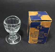 画像3: 1930's　"め"　Eye Wash Glass Cup　【Dead Stock】  (3)