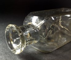 画像4: 1910-20's "West Disinfecting Co. N.Y." Glass Bottle (4)