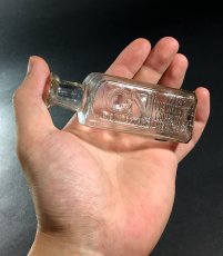 画像5: 1910-20's "West Disinfecting Co. N.Y." Glass Bottle (5)